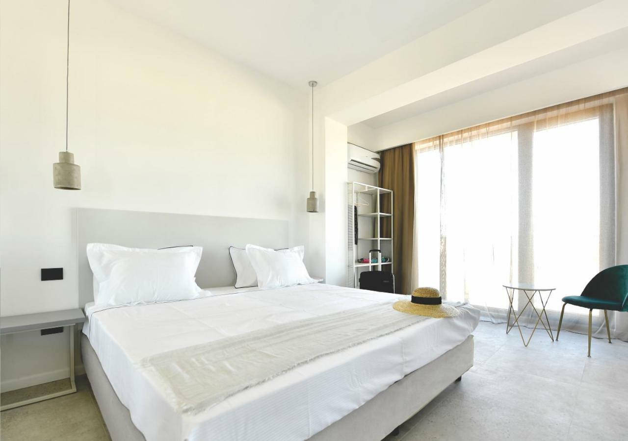 Lemon Cliff Luxury B&B Mamaia Eksteriør bilde