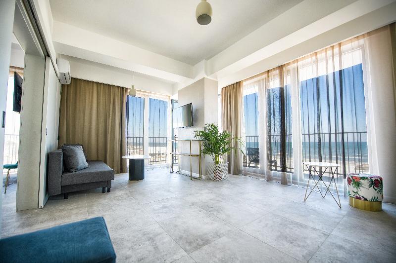 Lemon Cliff Luxury B&B Mamaia Eksteriør bilde