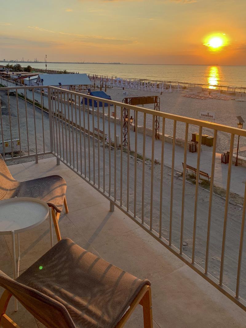Lemon Cliff Luxury B&B Mamaia Eksteriør bilde
